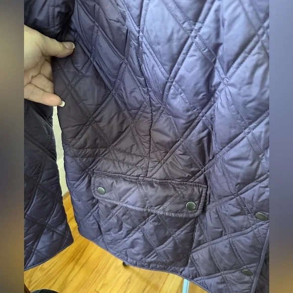 Eddie Bauer Women's Purple Quilted Jacket - Picture 4 of 10